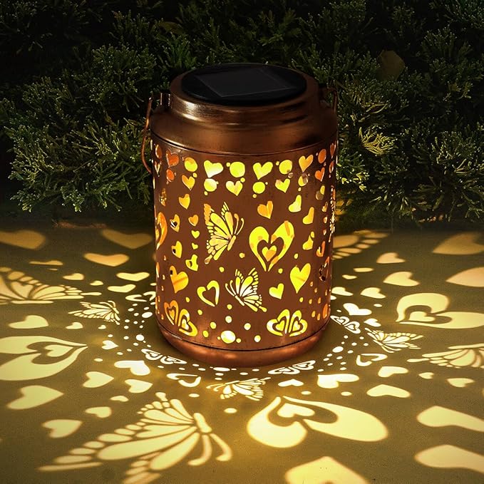 Solar Lanterns Outdoor, Love Mom Lantern Garden Decor Waterproof Decor Light Hanging Solar Lights Yard Decor, Gifts for Women, Gifts for Mom, Gifts for Grandma