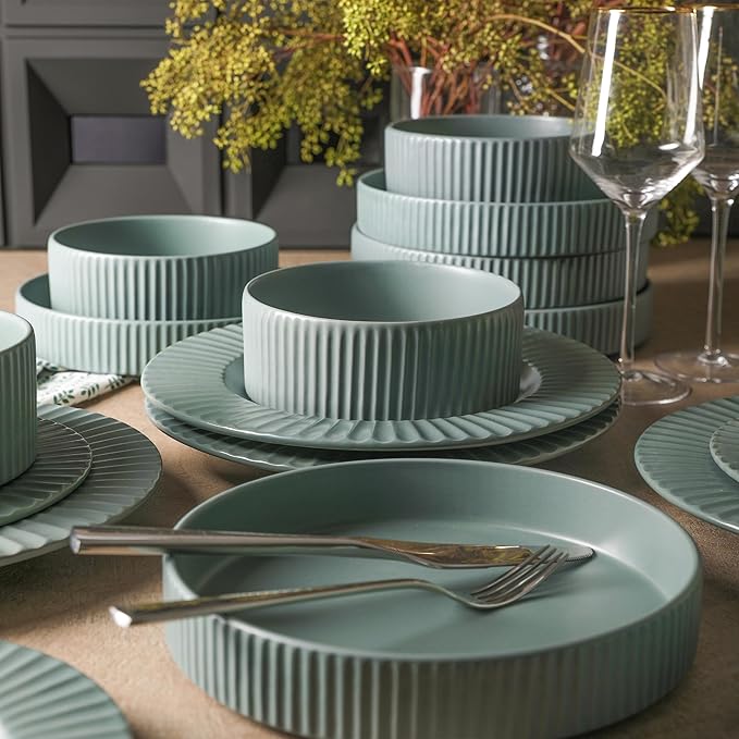 Christian Siriano Lusso 32-Piece Dinnerware Set Stoneware, Stone