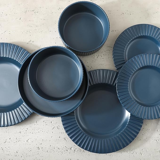 Christian Siriano Lusso 32-Piece Dinnerware Set Stoneware, Ash Blue