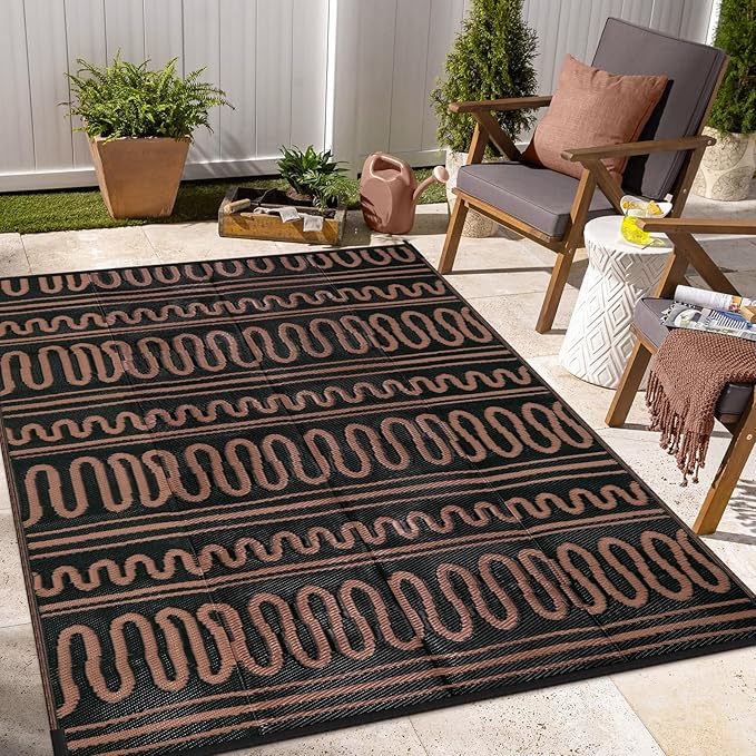 Beeiva Outdoor Area Rug, 6x9 Large Outdoor Rug Waterproof, Reversible Plastic Indoor Outdoor Rug for Deck, Balcony, Backyard, Porch, Camping, Picnic - Black/Brown